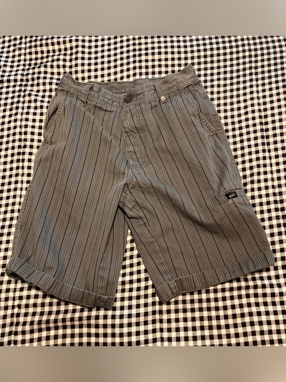 Vans Gray Pinstripe Kids' Shorts size 12